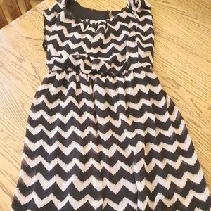 Lily Rose large dress. Pink and black.